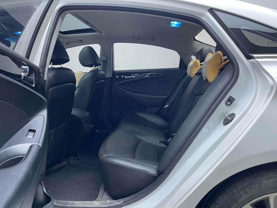 Hyundai Sonata Hyundai Sonata