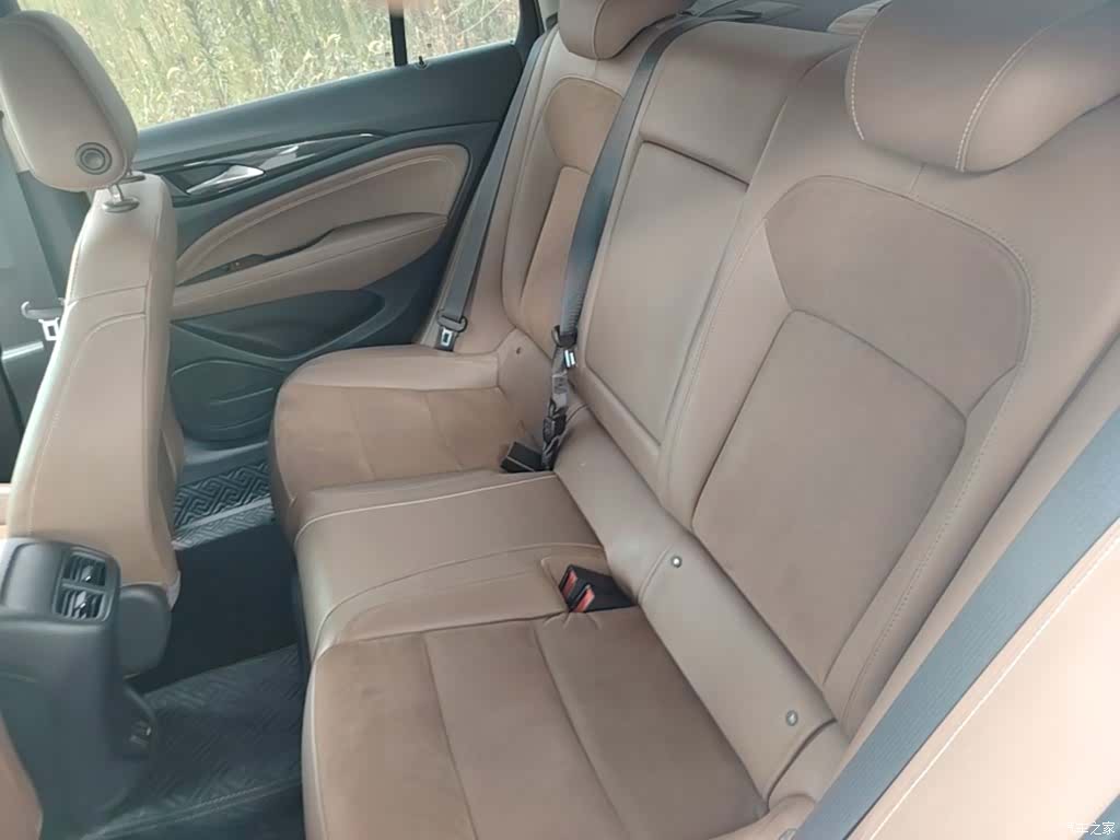 Buick Regal, 2019 17