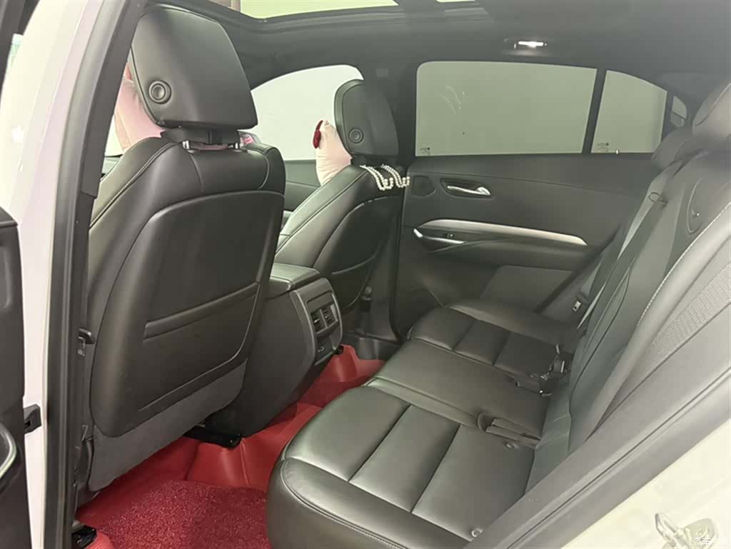 Cadillac XT4, 2021 9