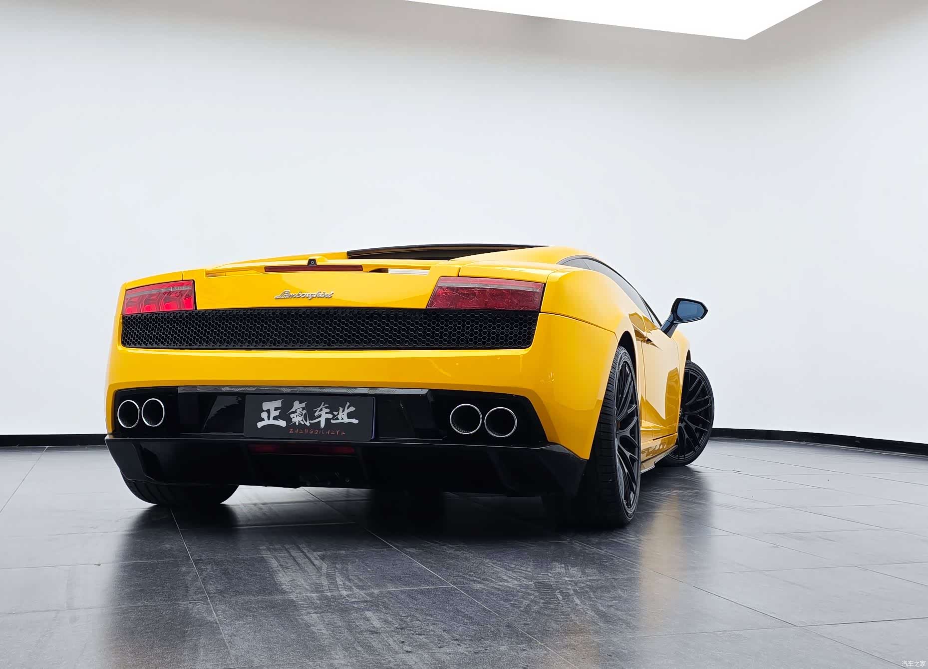 Lamborghini Gallardo, 2013 10
