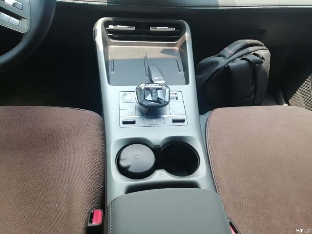 BYD Qin, 2025 14