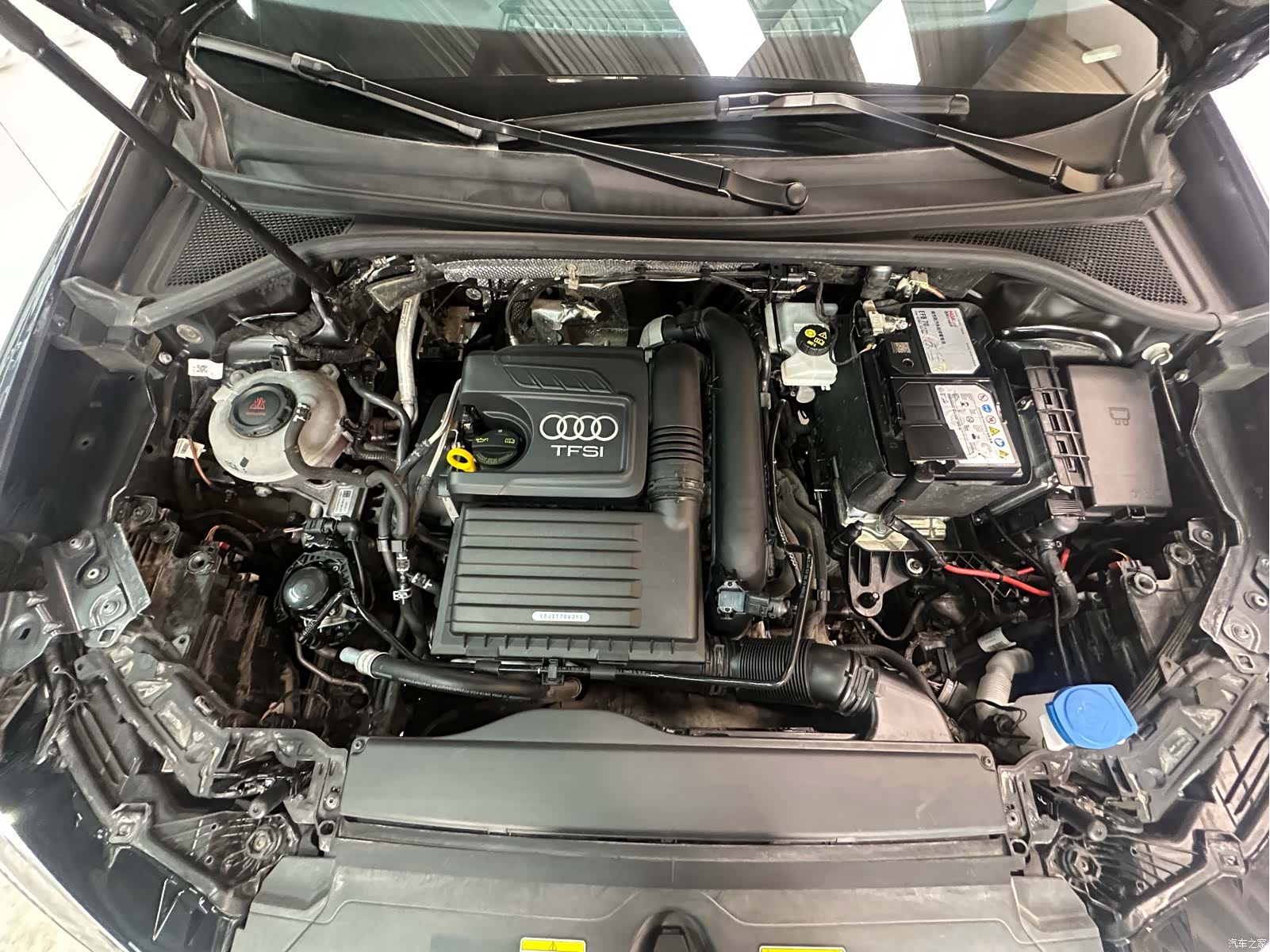 Audi Q3, 2022 8