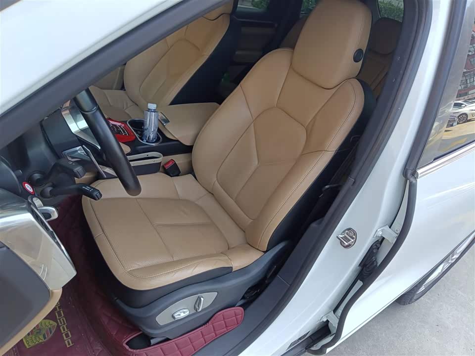 Porsche Cayenne Porsche Cayenne