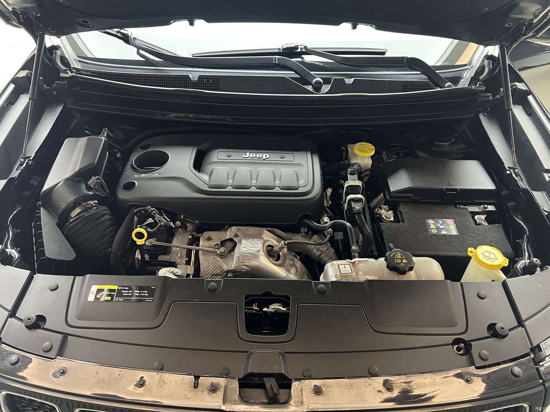Jeep Grand Commander, 2019 16