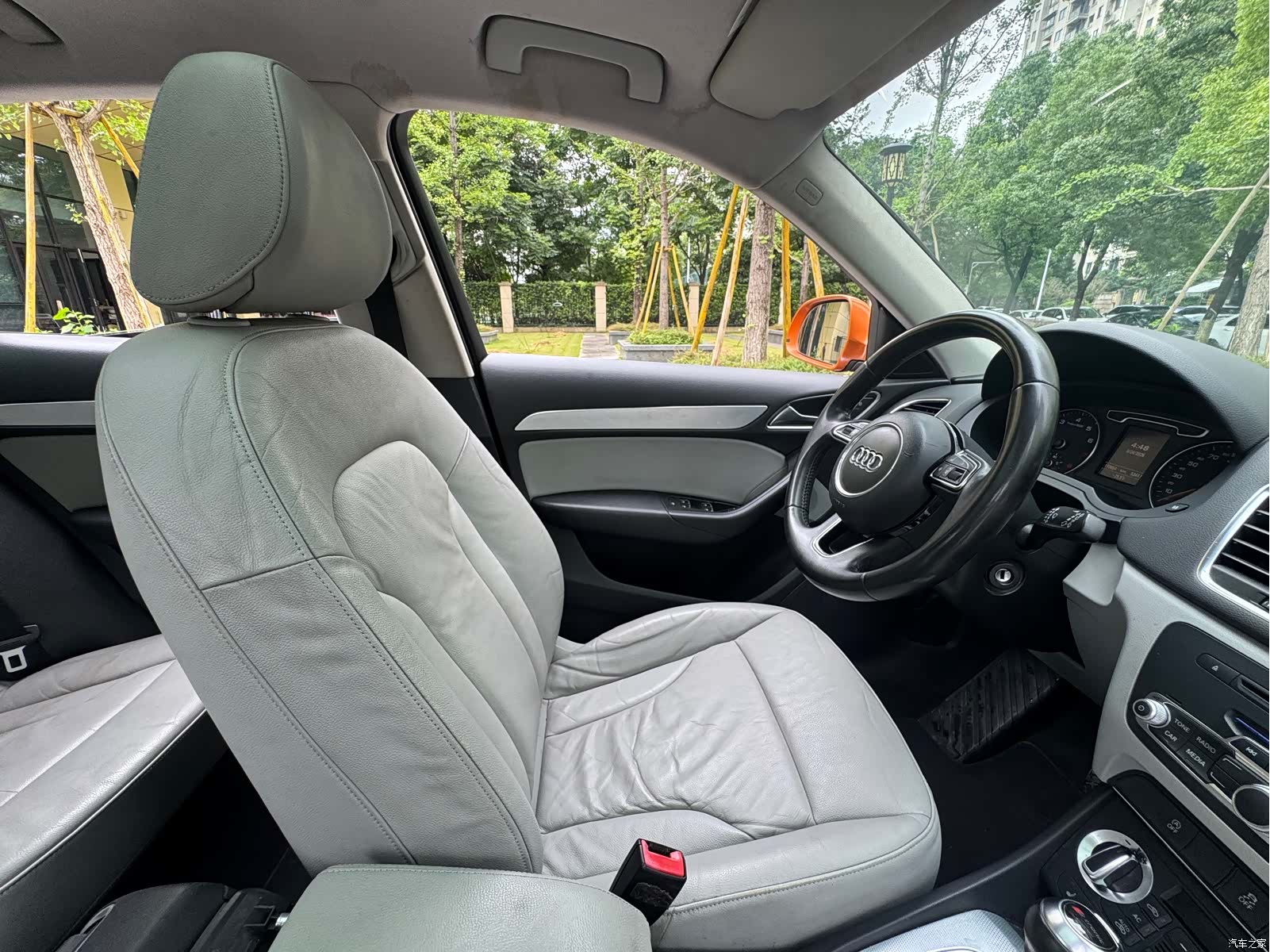 Audi Q3, 2013 23