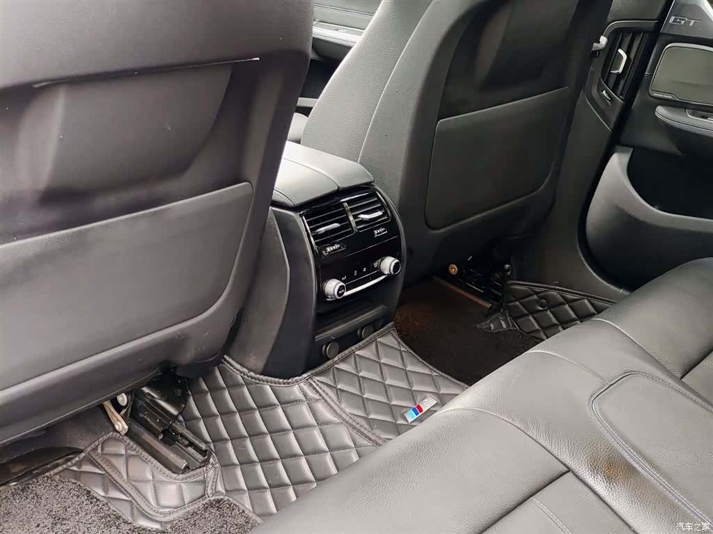 BMW 6 Series GT, 2019 9