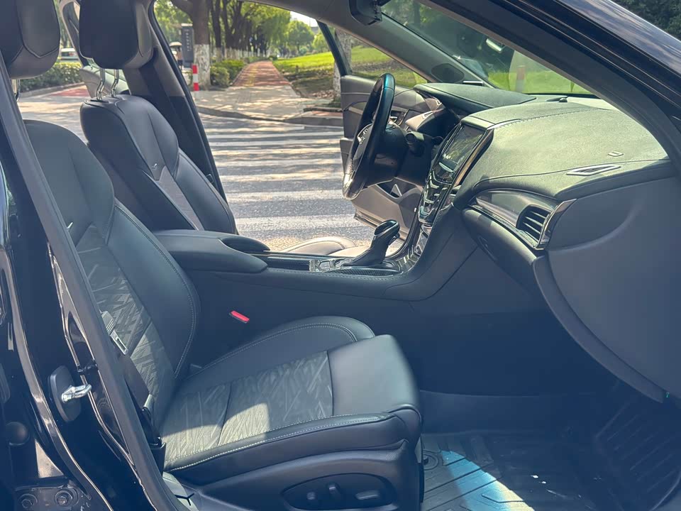 Cadillac ATS-L Cadillac ATS-L