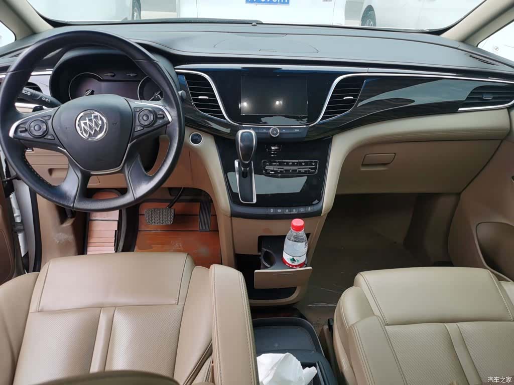 Buick GL8, 2020 6