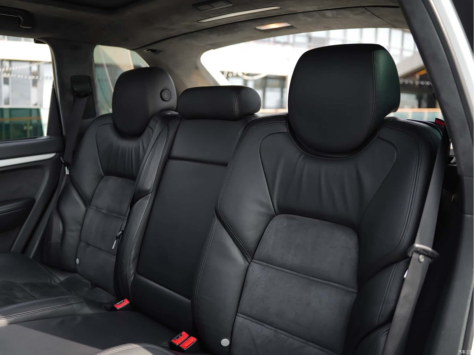 Porsche Cayenne, 2010 25