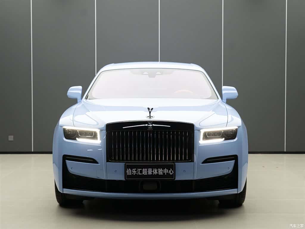 Rolls-Royce Ghost, 2023 6