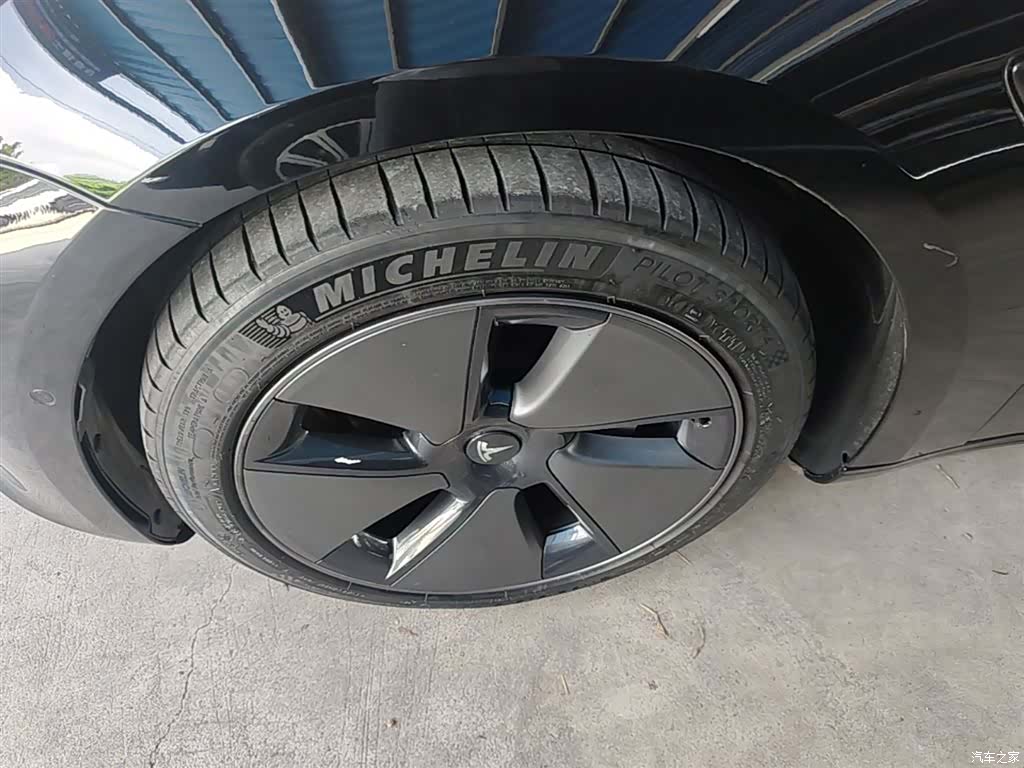 Tesla Model 3, 2022 23