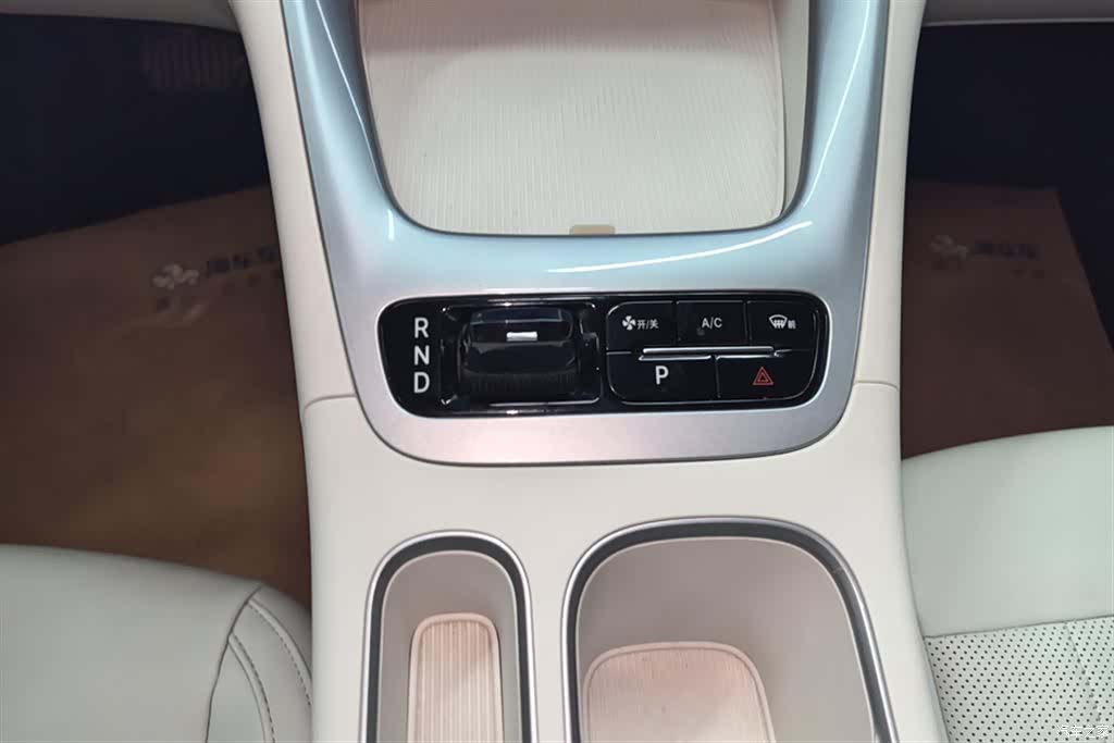 Geely Xingyuan, 2025 16