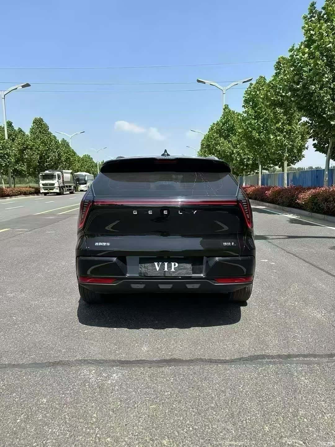 Geely Boyue, 2025 7