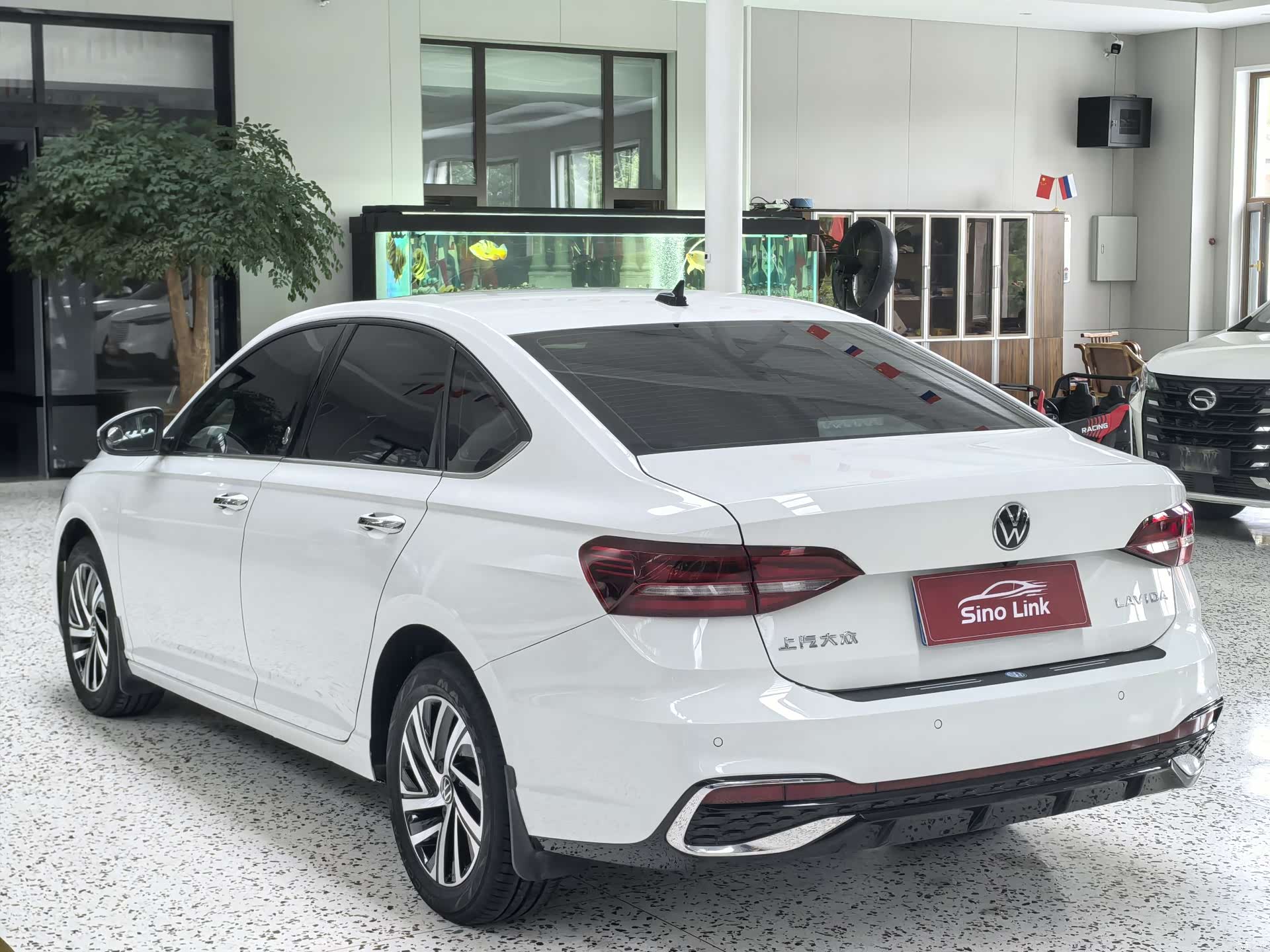 Volkswagen Lavida, 2023 4