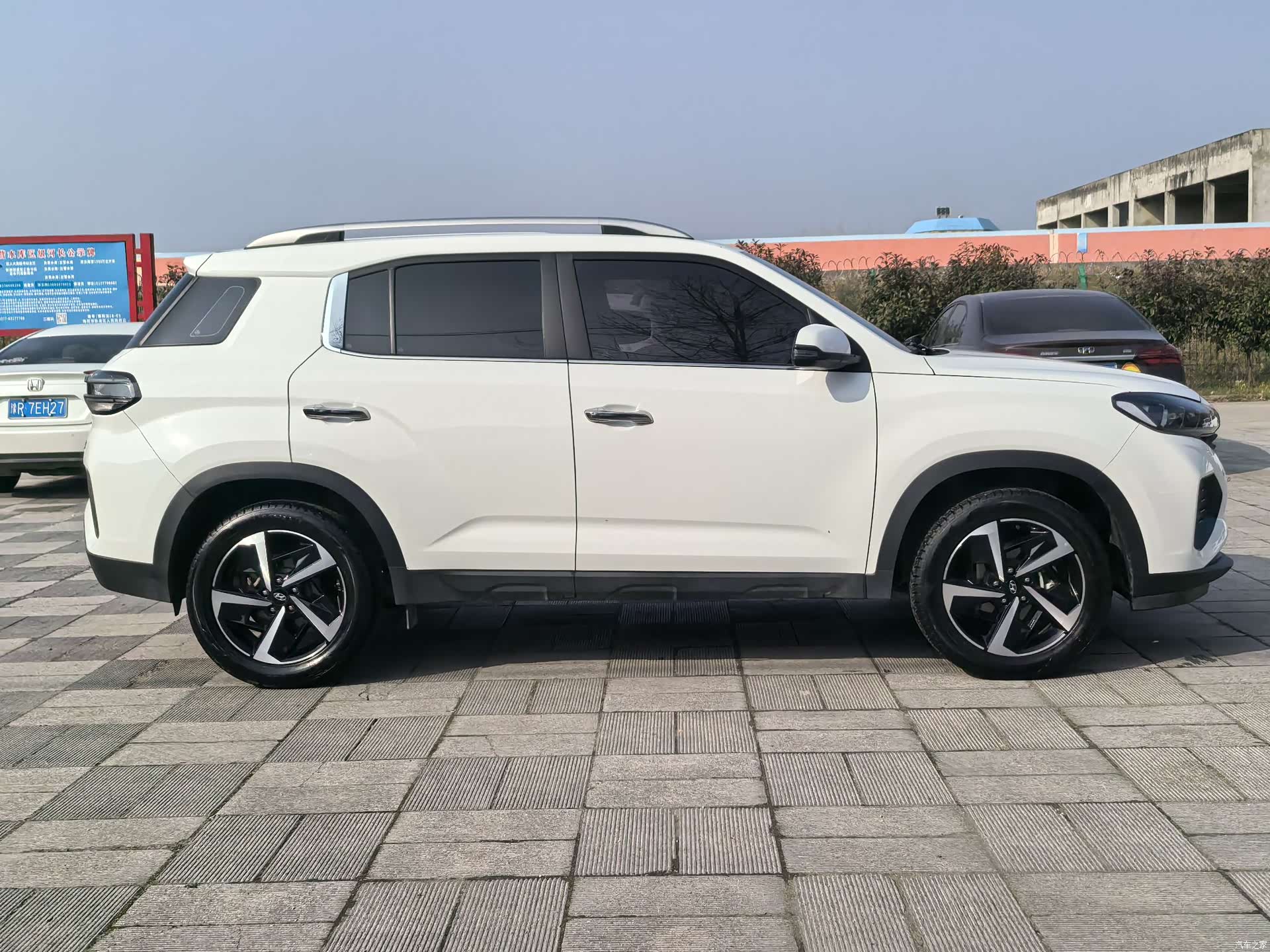 Hyundai ix35, 2022 4
