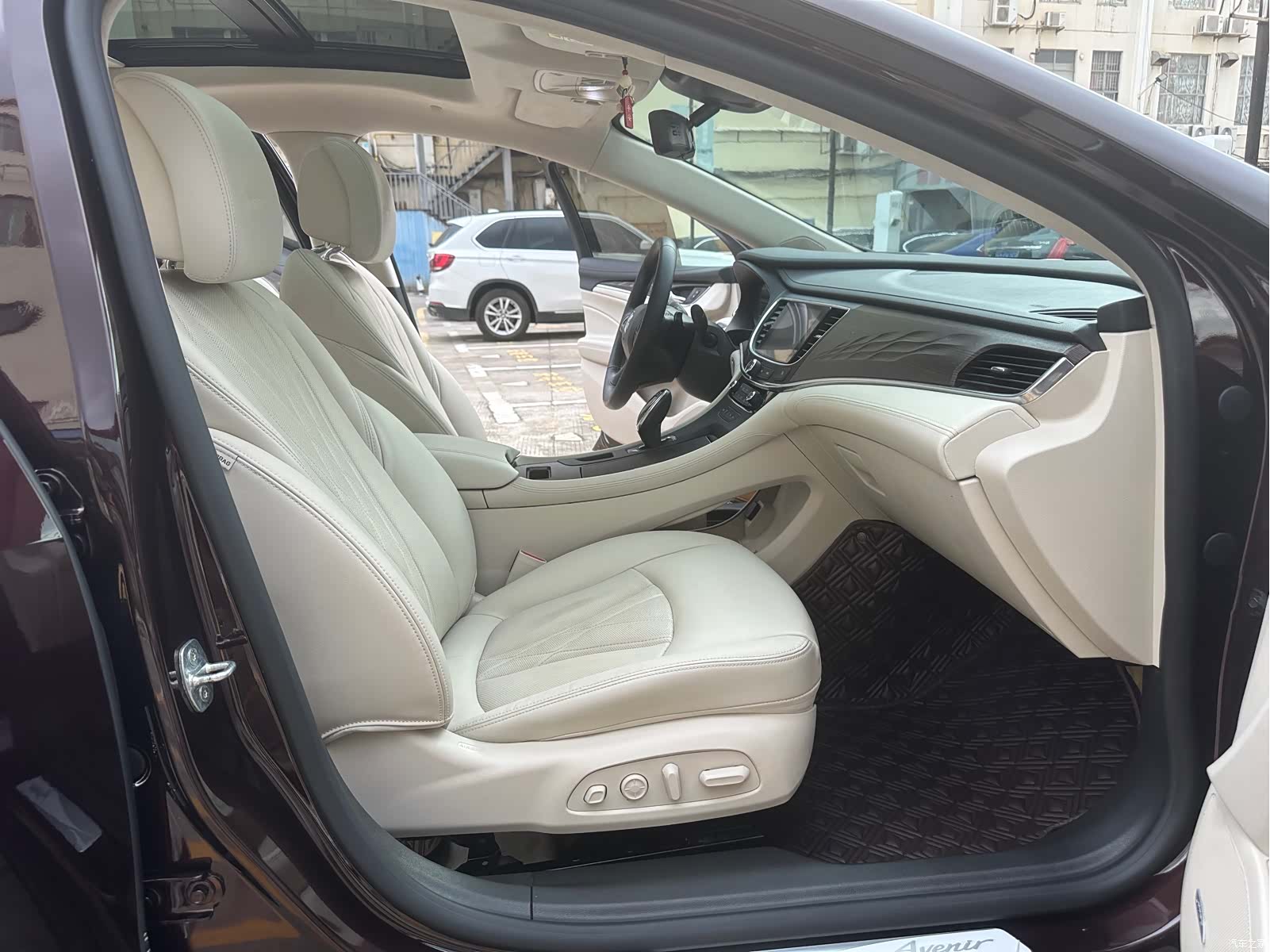 Buick LaCrosse, 2021 13