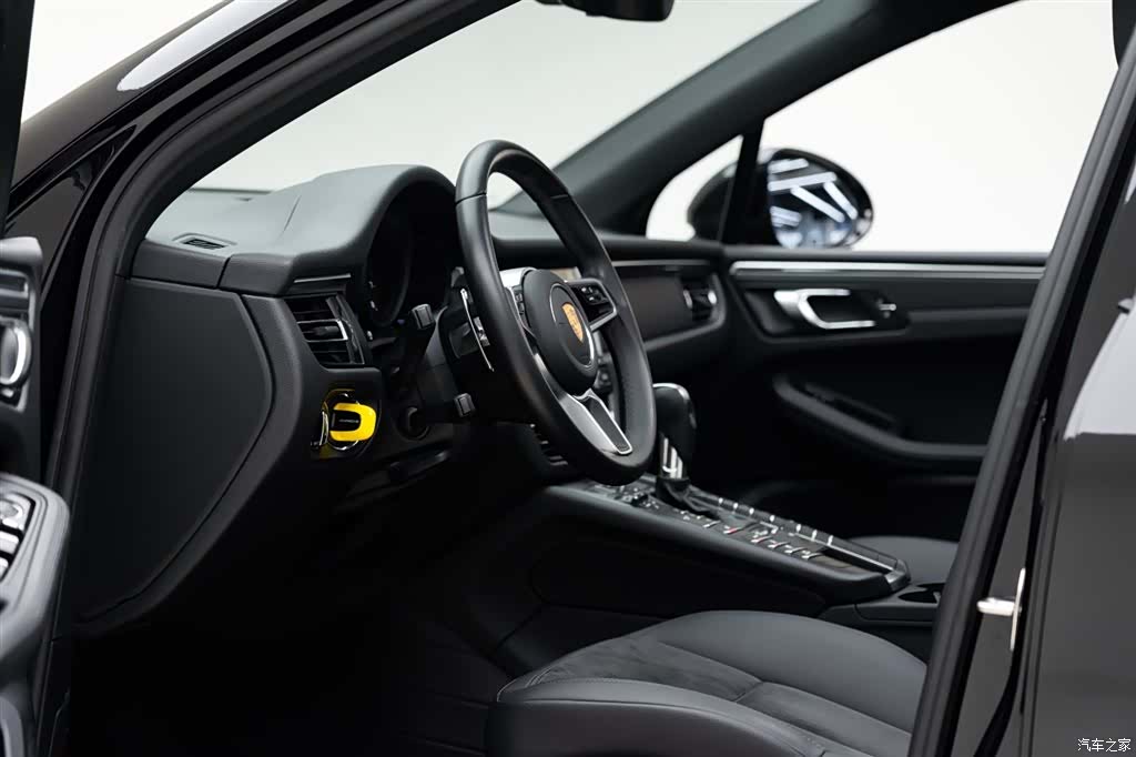 Porsche Macan, 2021 8