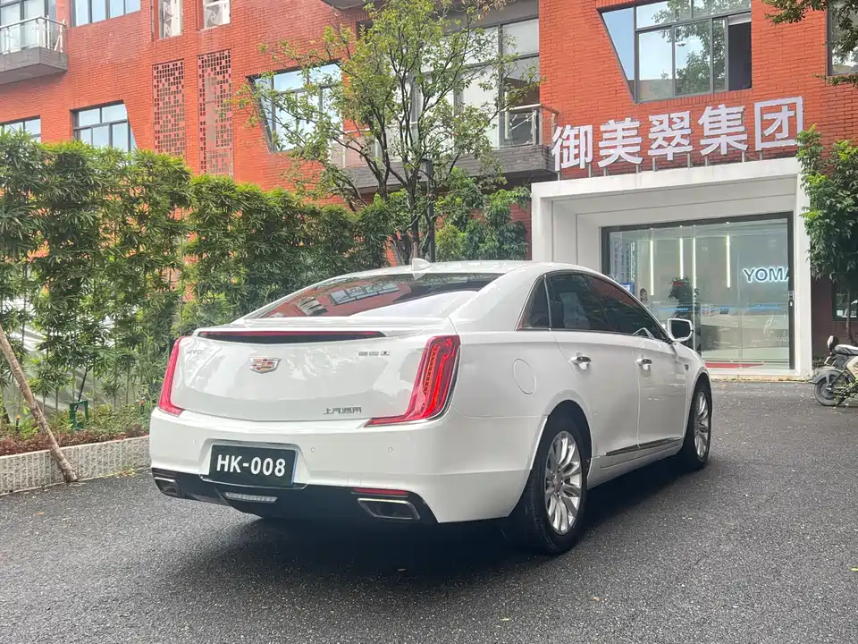 Cadillac XTS