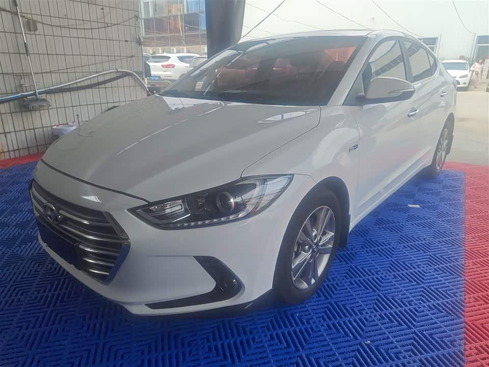 Hyundai Lead