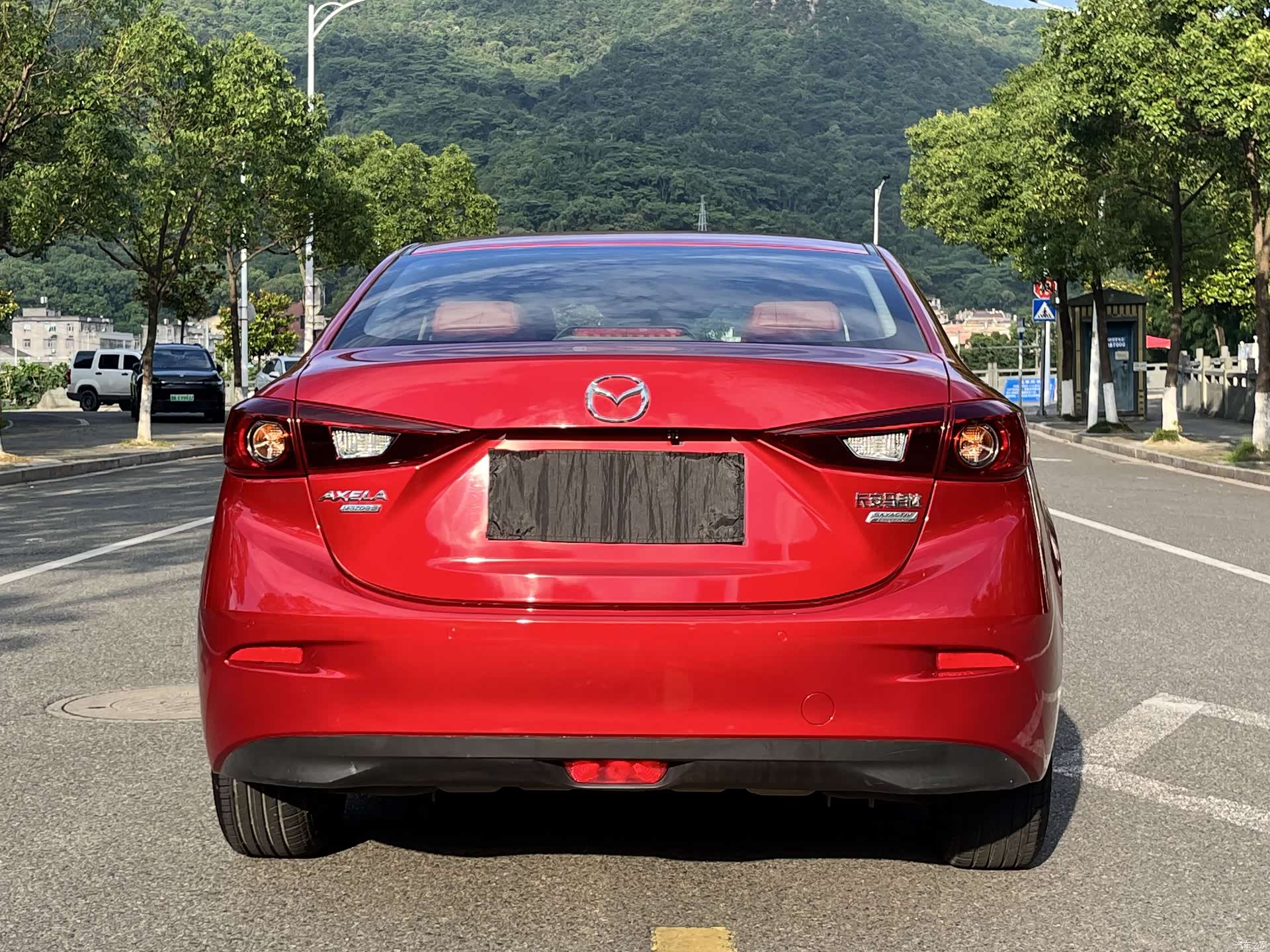 Mazda Mazda3, 2018 9