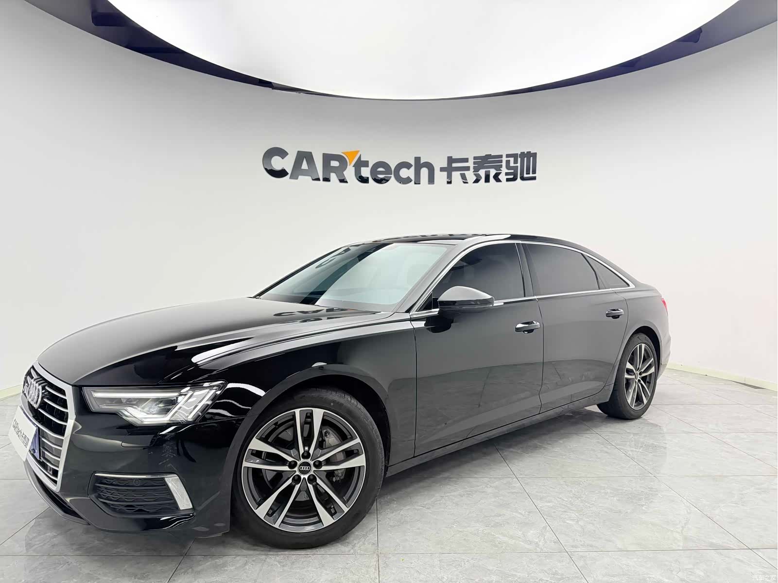 Audi A6L, 2022 1
