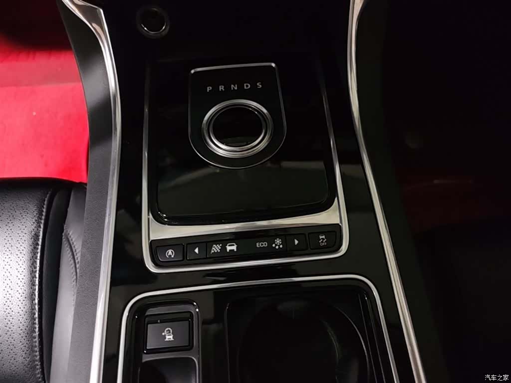Jaguar XF, 2016 14