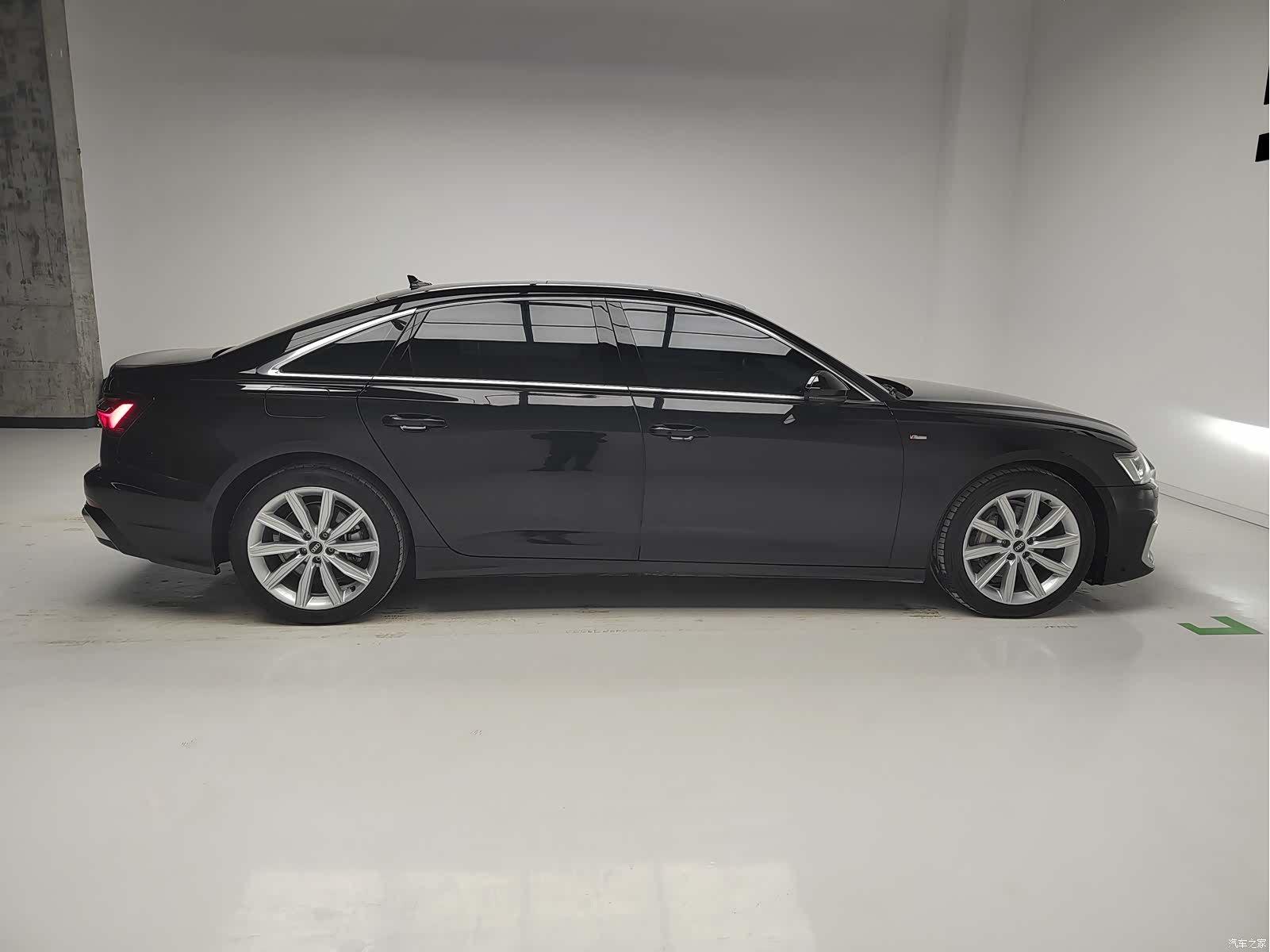 Audi A6L, 2023 9