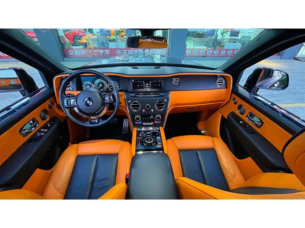 Rolls-Royce Cullinan, 2021 16