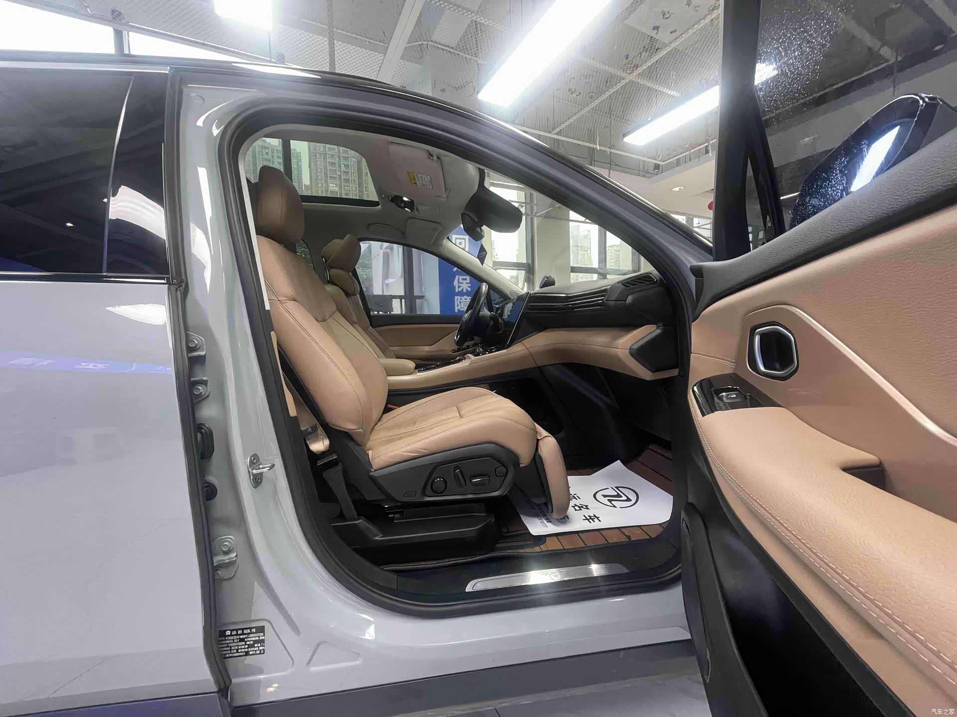 NIO ES8, 2019 10