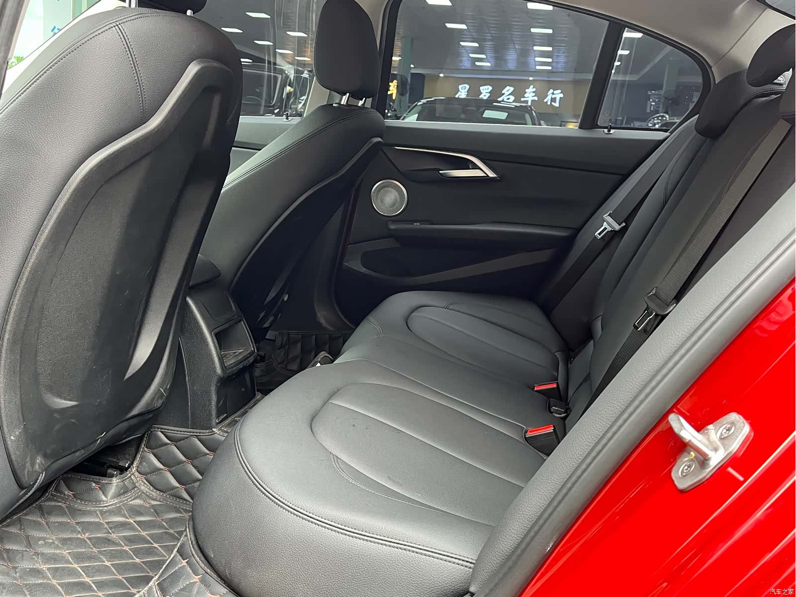 BMW 1 Series, 2021 11