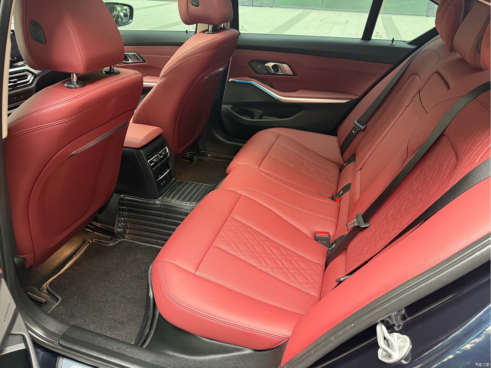 BMW 3 Series, 2023 15