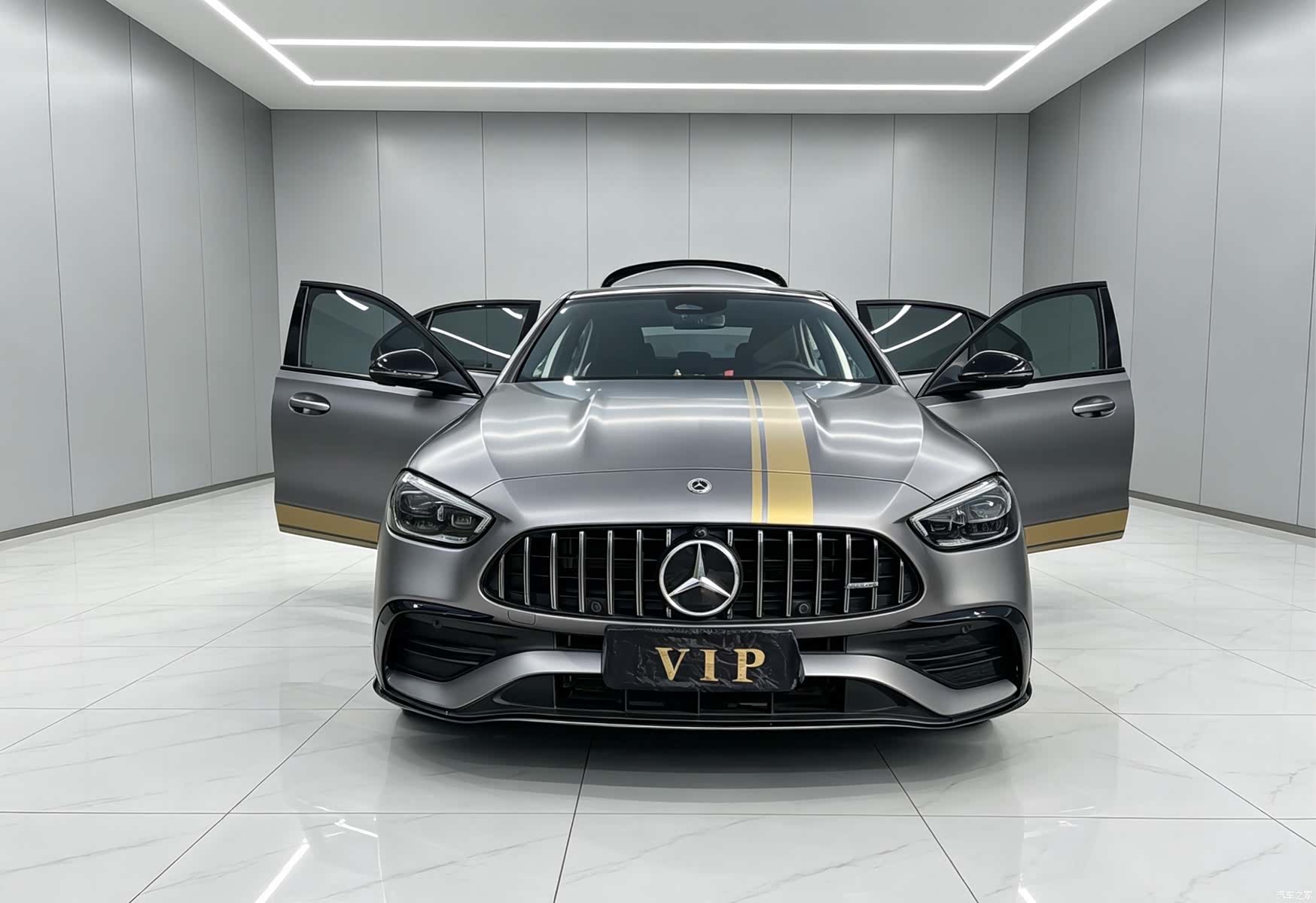 Mercedes-Benz C-Class, 2024 2