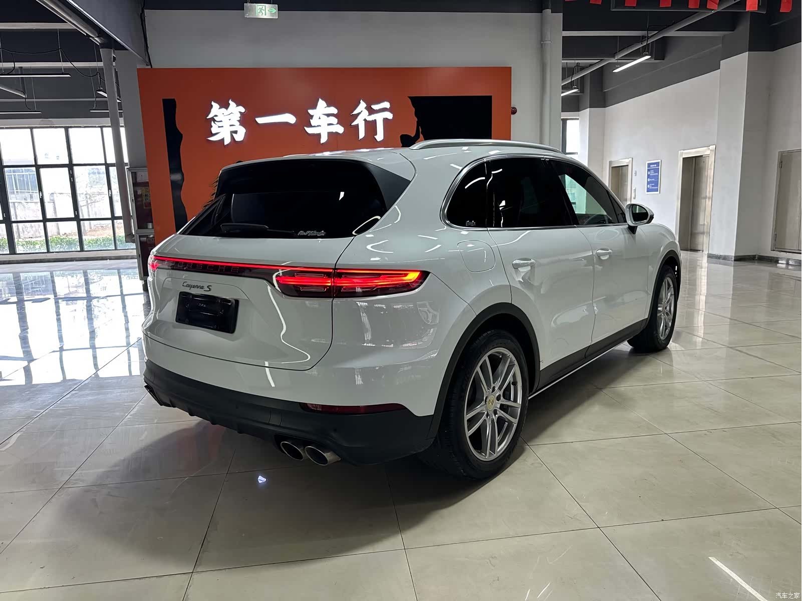 Porsche Cayenne, 2019 3