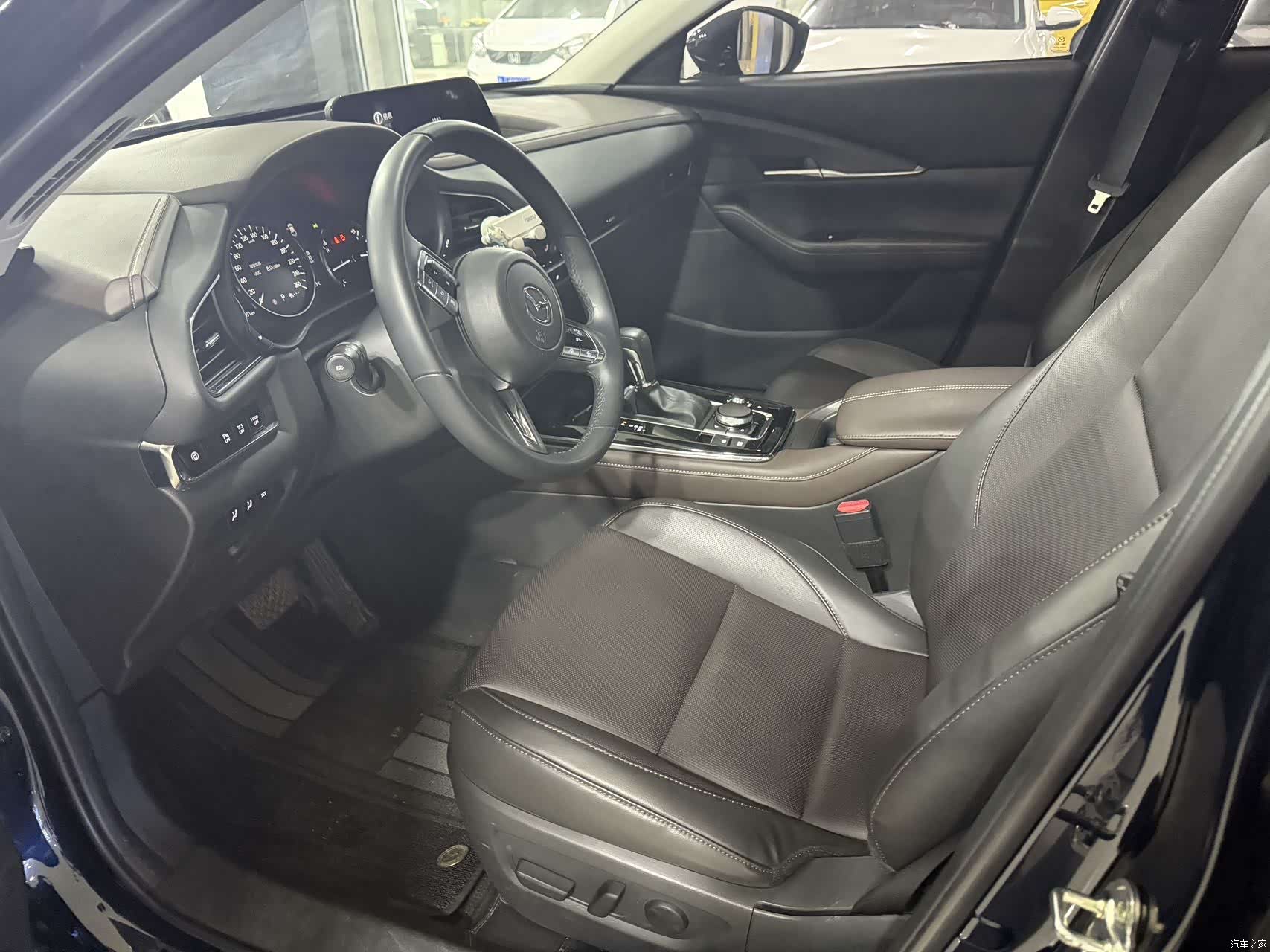 Mazda CX-30, 2024 2