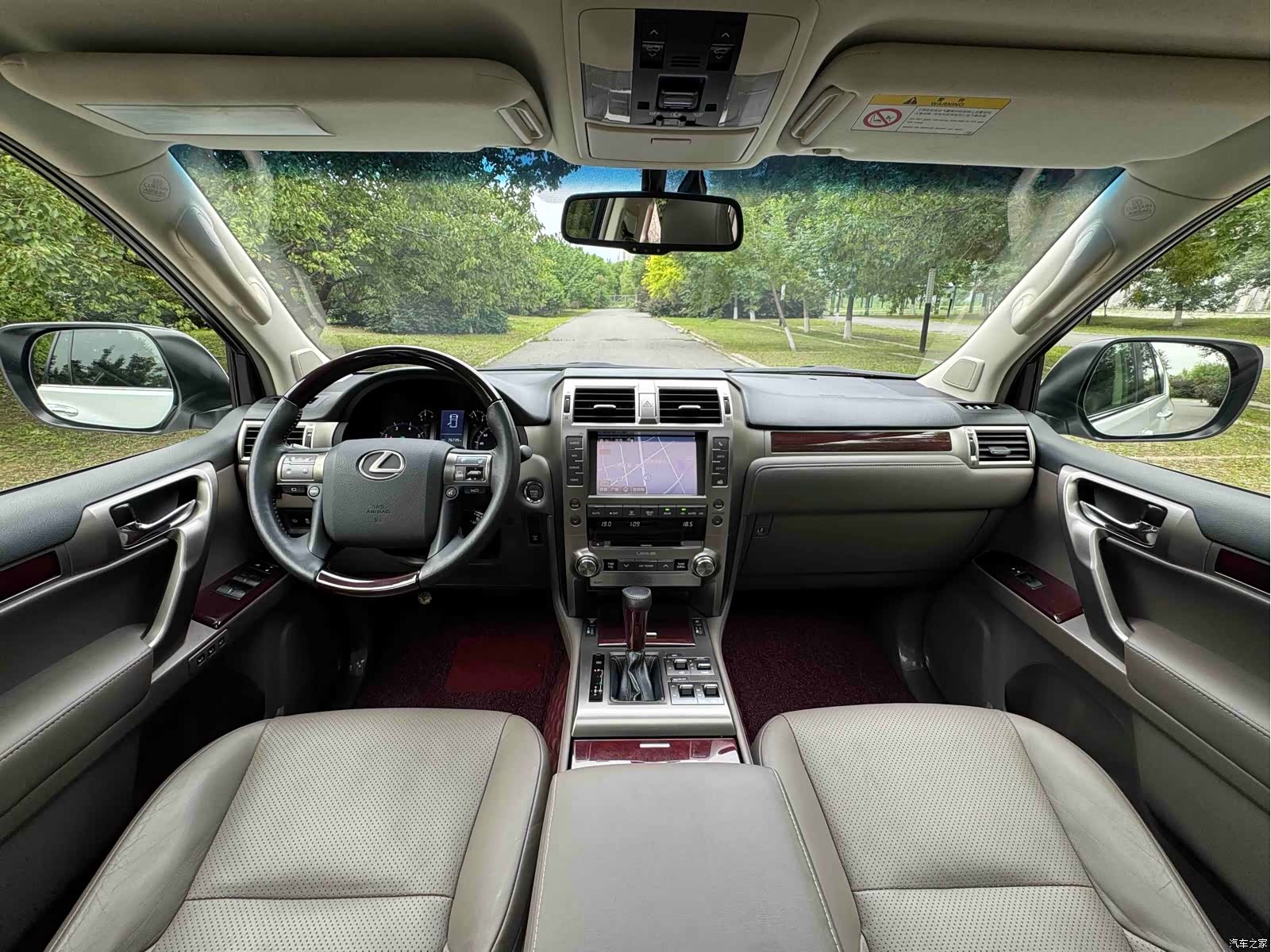Lexus GX, 2013 10