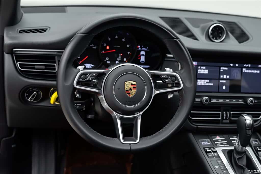 Porsche Macan, 2021 11