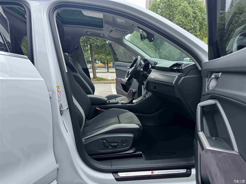 Audi Q3, 2022 17