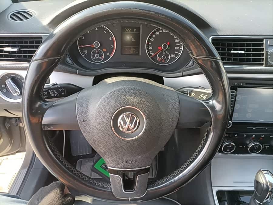 Volkswagen Passat 2015, фото 10