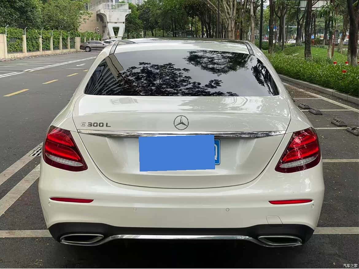 Mercedes-Benz E-Class, 2018 3