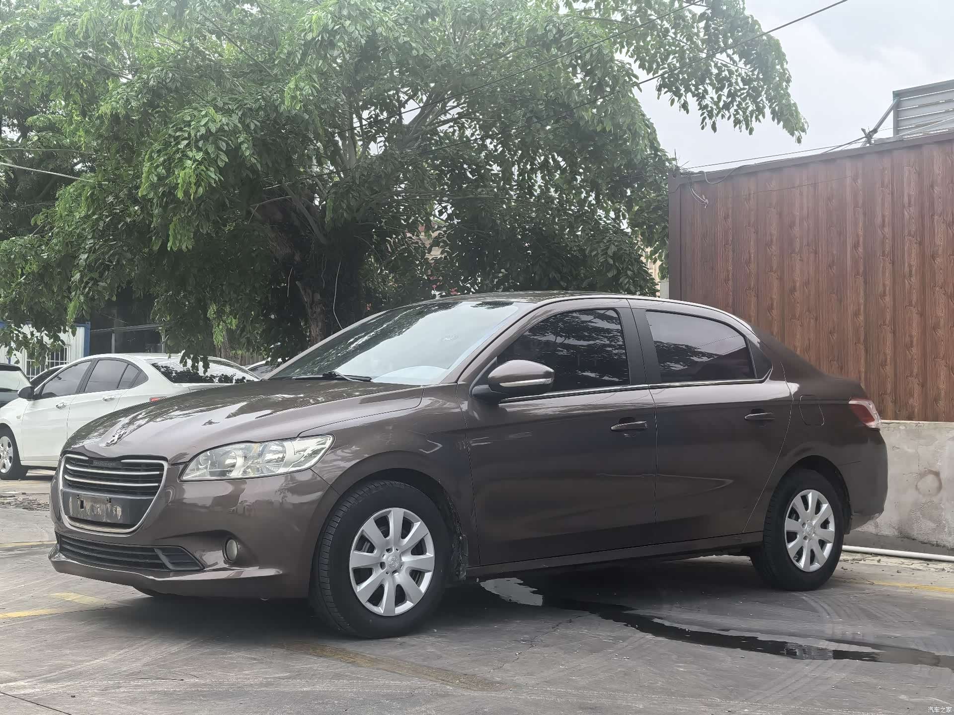 Peugeot 301, 2016 1