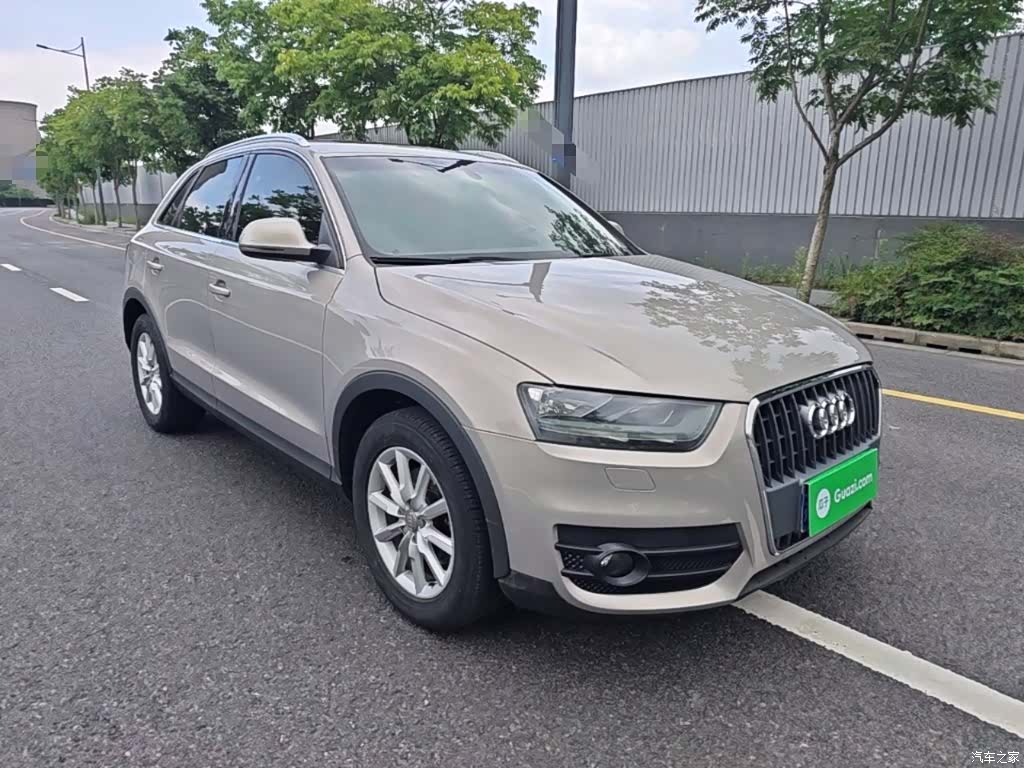 Audi Q3, 2015 4