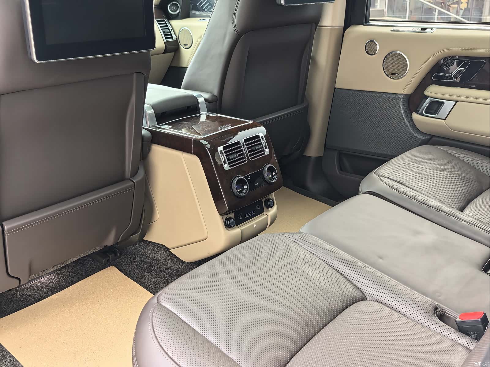Land Rover Range Rover, 2022 22