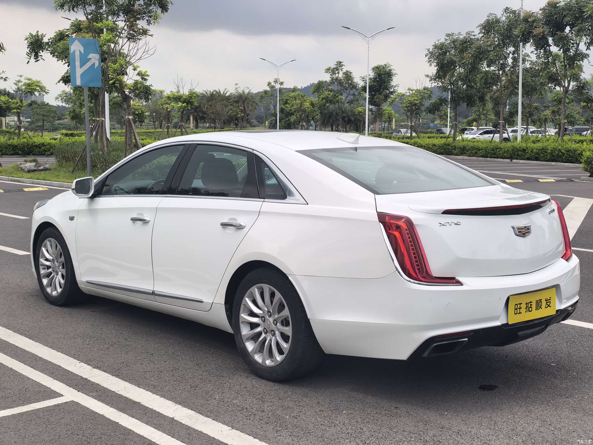 Cadillac XTS, 2018 32