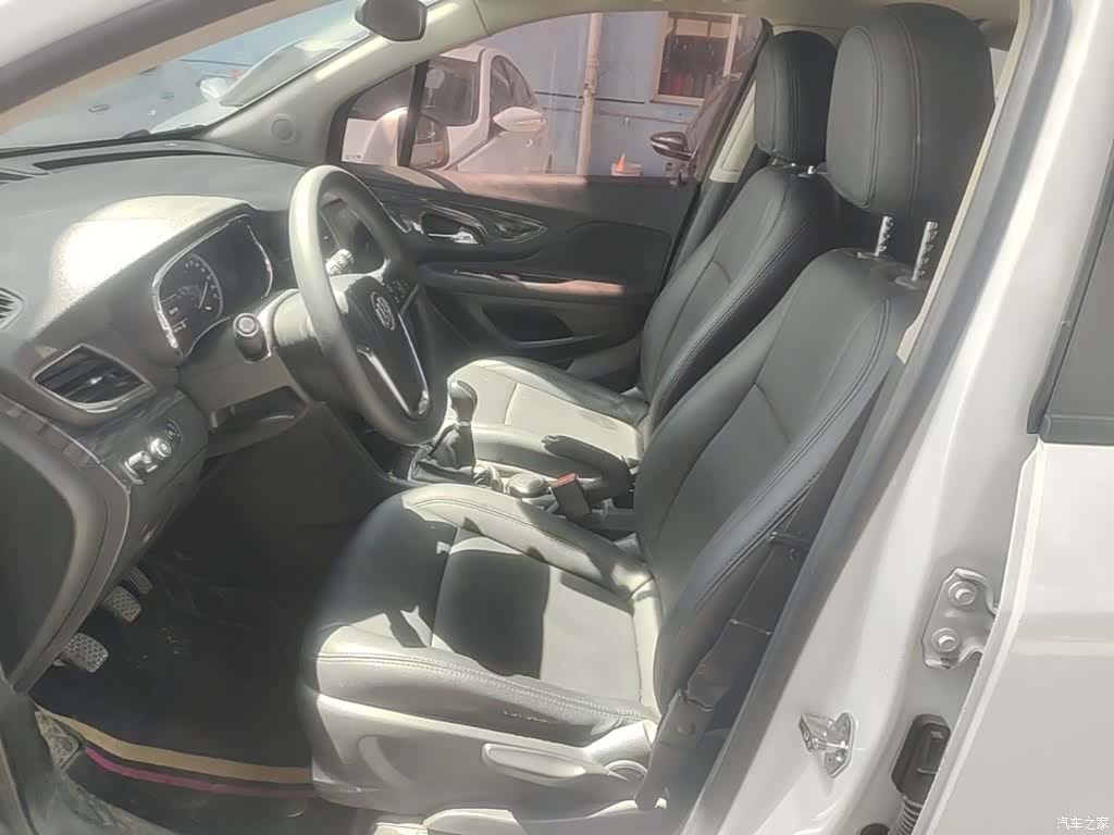 Buick Encore, 2016 15