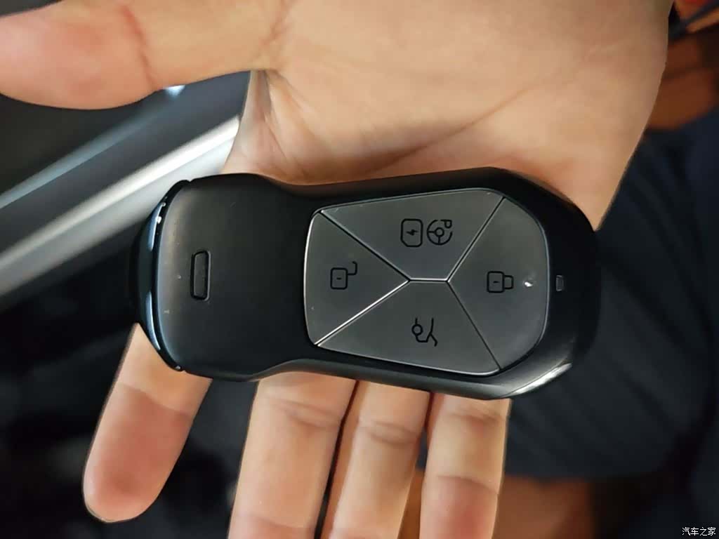 Xpeng G9, 2024 9