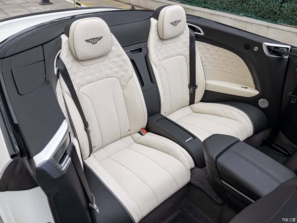 Bentley Continental GT, 2022 22