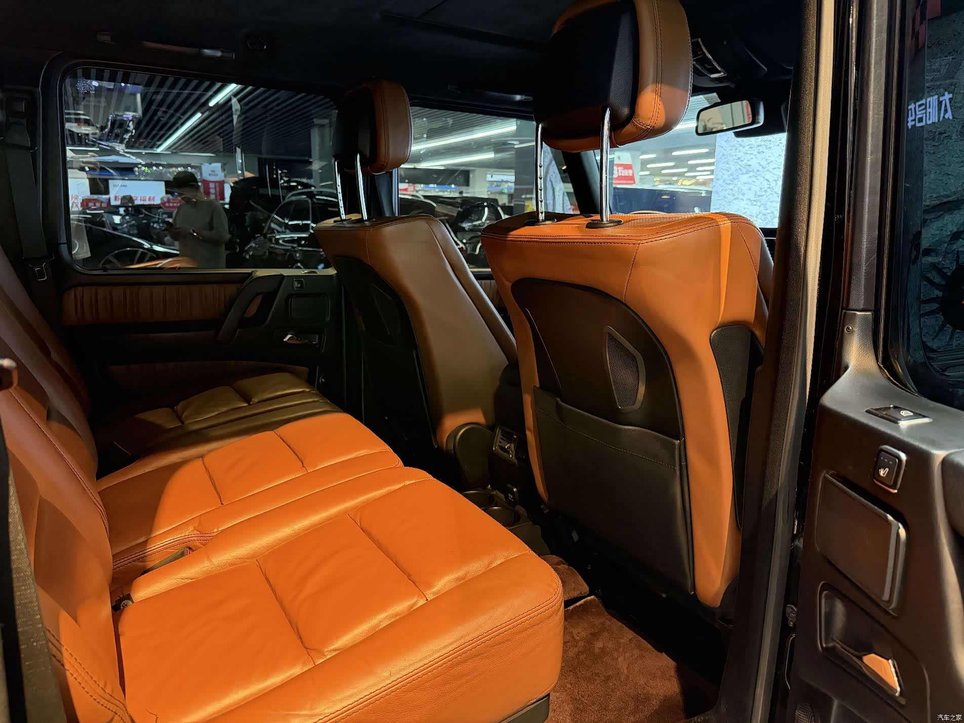Mercedes-Benz G-Class, 2018 14