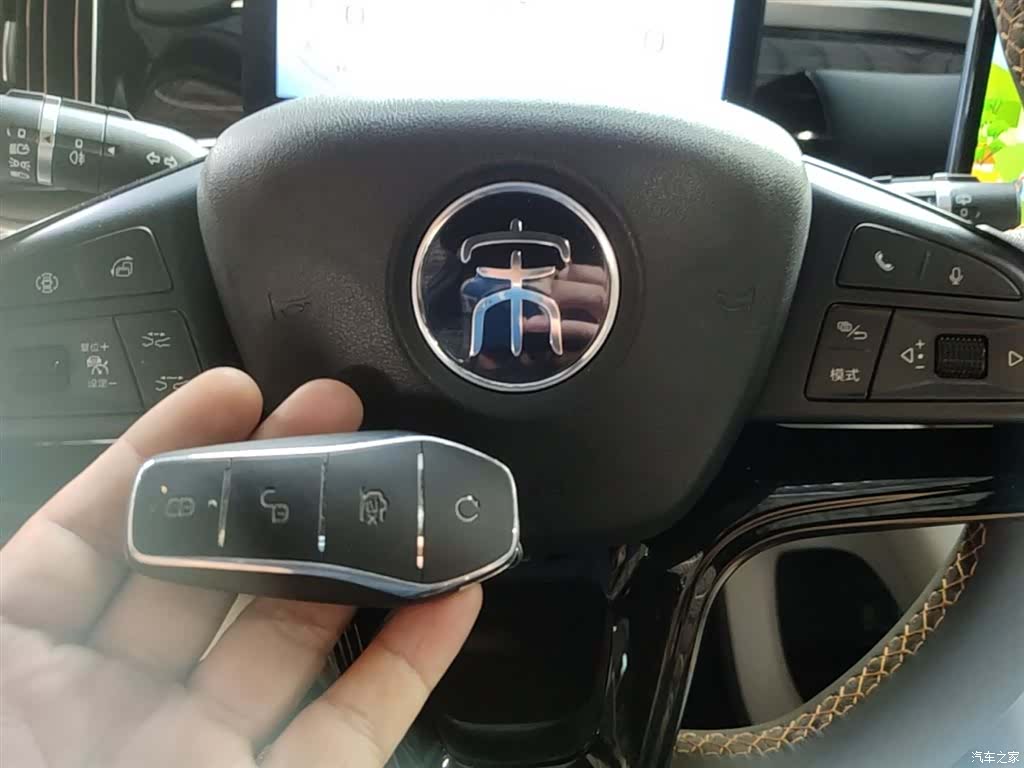 BYD Song, 2022 8