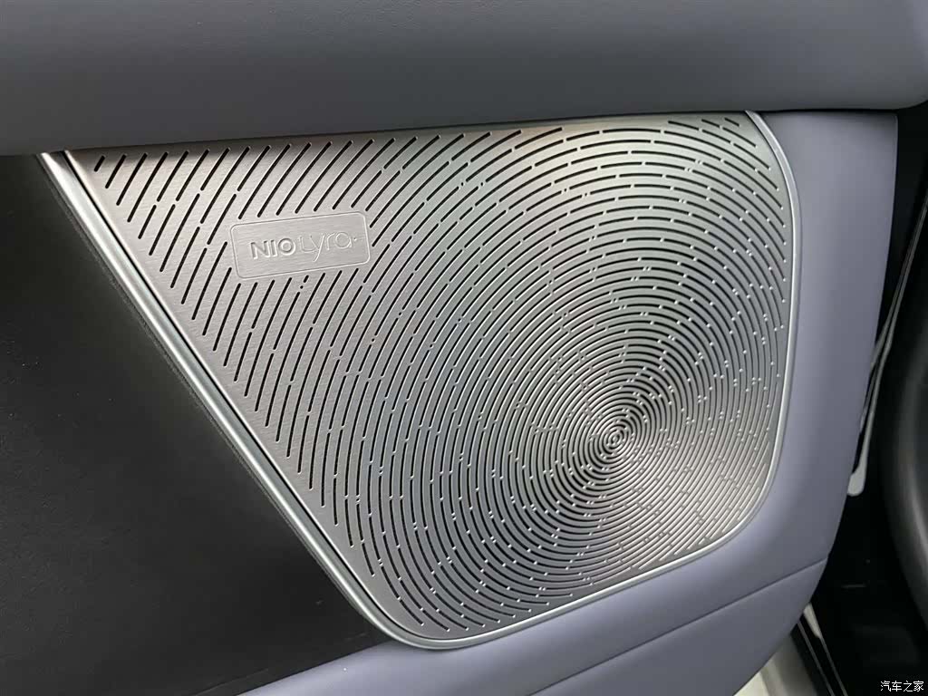 NIO ES8, 2026 25