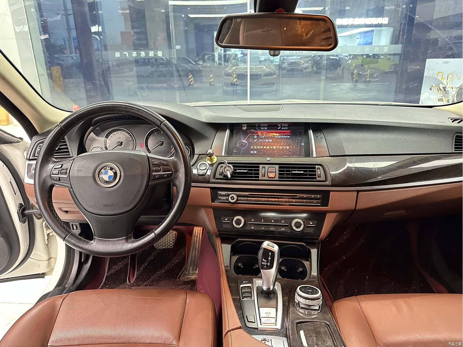 BMW 5 Series, 2014 12